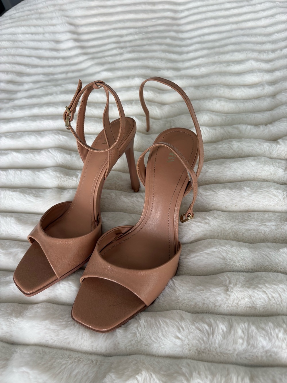 Zara Women's Strappy High Heel Sandals in Nude Brown